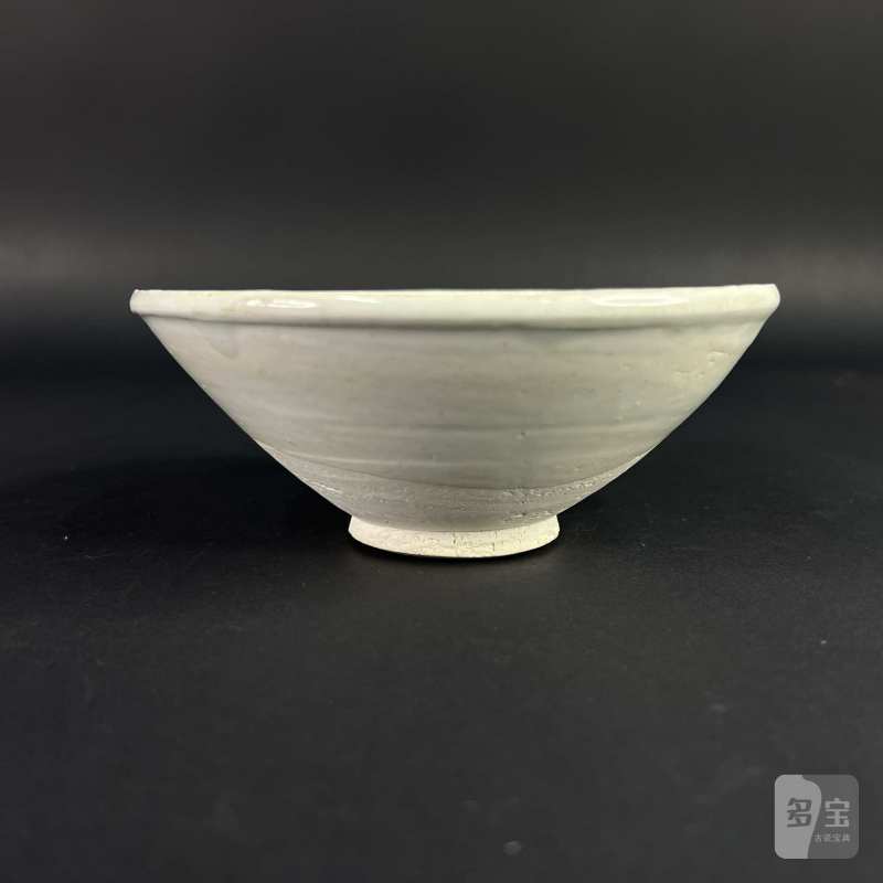 明 白釉碗